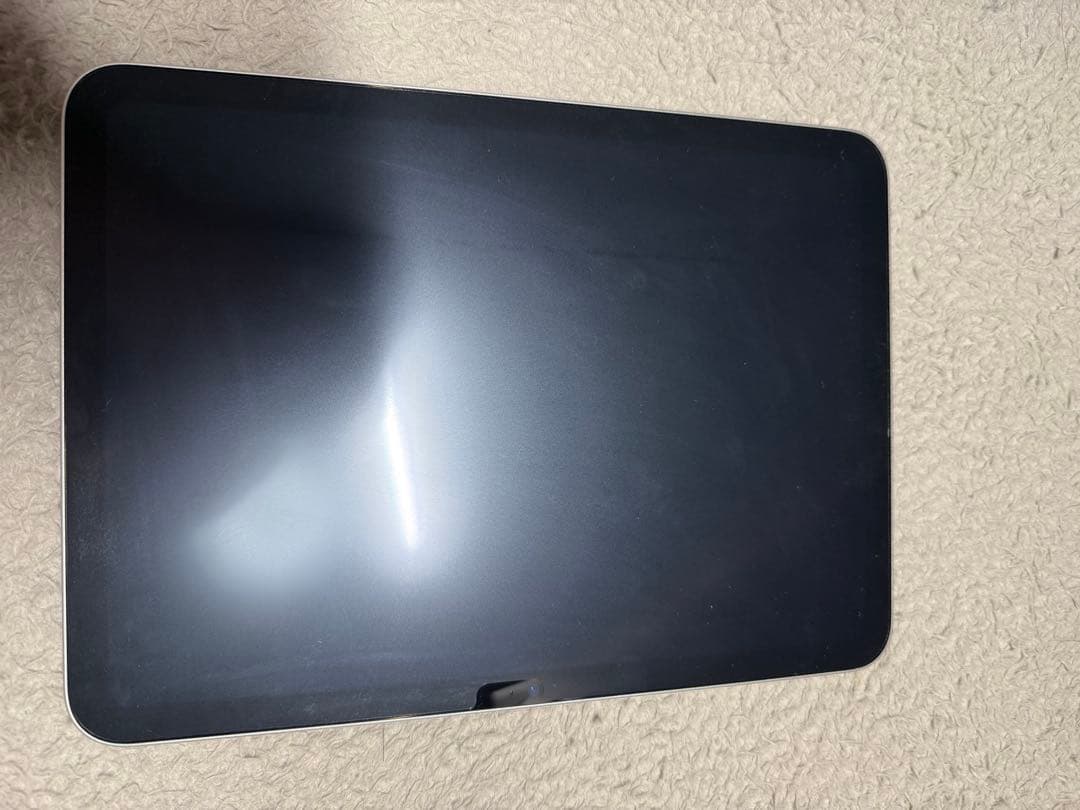 iPad第10世代 シルバー 本体 カバー付き iPad10.9インチ クリアカバー(Apple Pencil収納ポケット付き・Apple 第