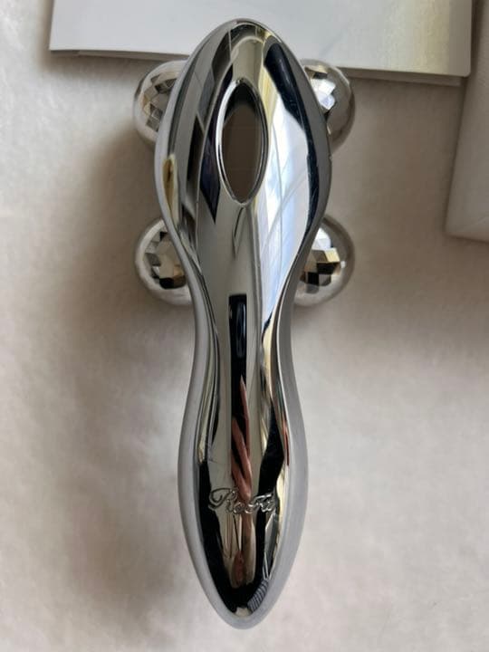 リファ　美顔ローラー　MTG ReFa 4CARAT 楽天市場】ReFa 4 CARAT ( リファ フォーカラット ) ／ MTG mtg 美顔器